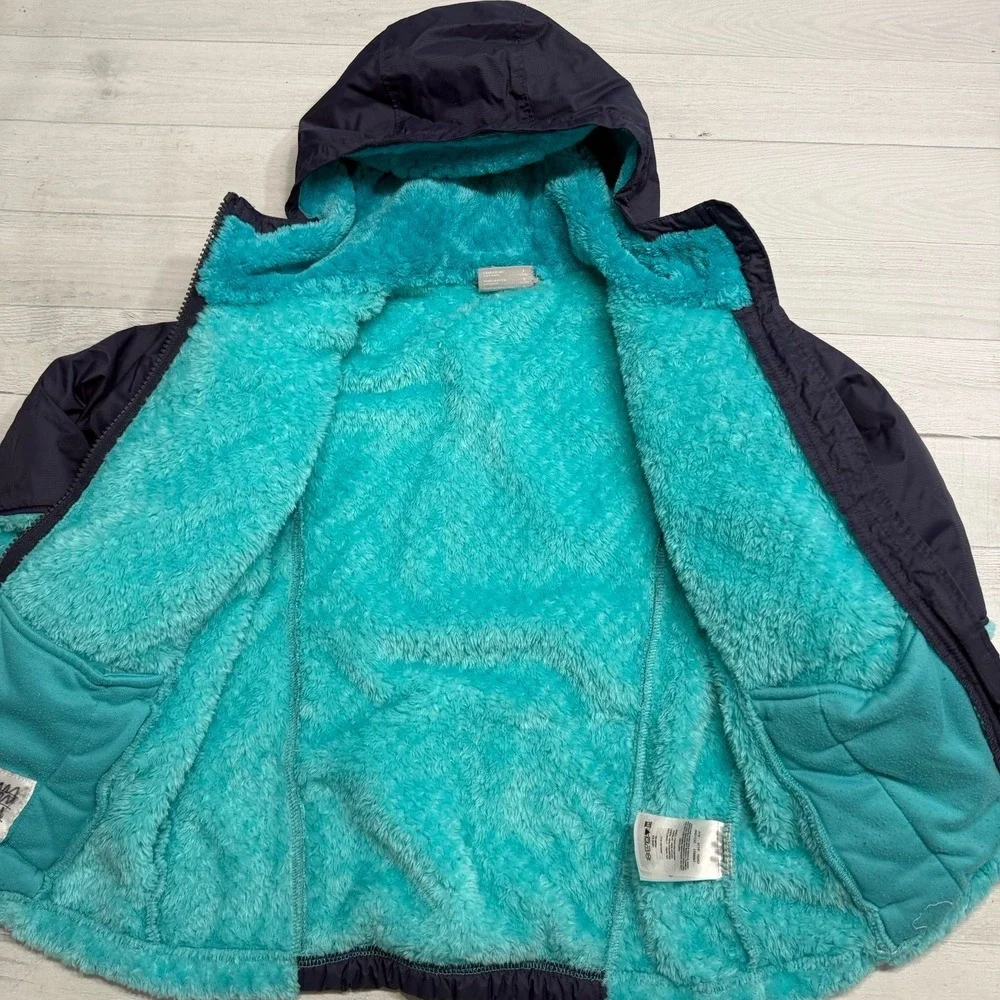 Columbia girls navy